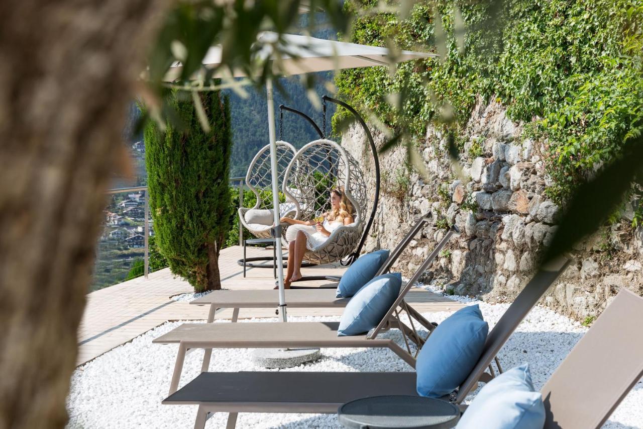Hotel Schlosswirt Шена Екстериор снимка