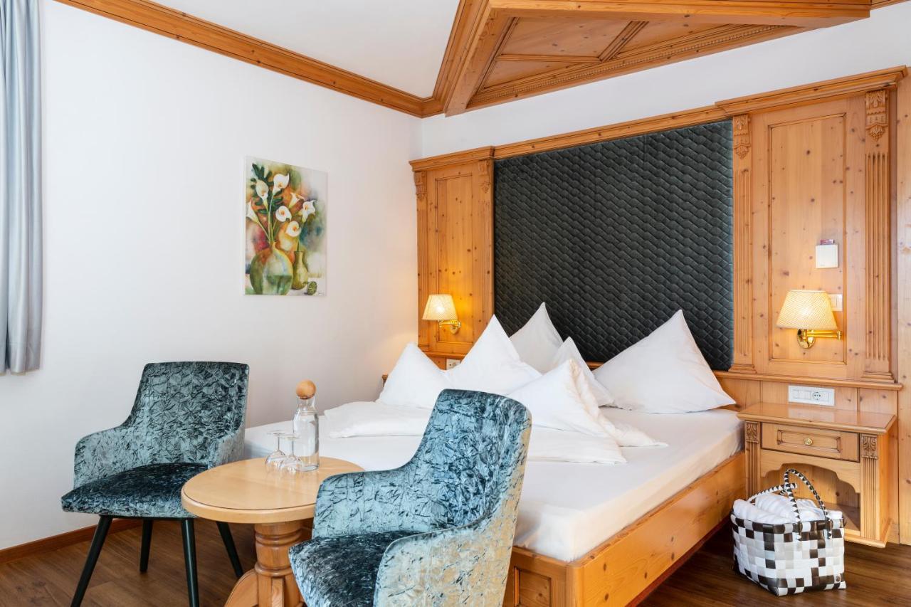 Hotel Schlosswirt Шена Екстериор снимка