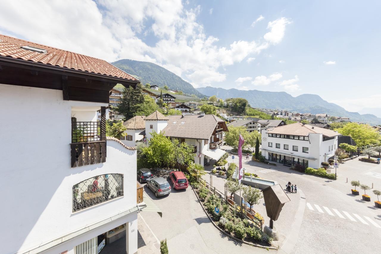 Hotel Schlosswirt Шена Екстериор снимка